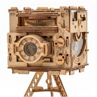 Produktbild: Cluebox - Escape Room in einer Box. Sherlock's Camera