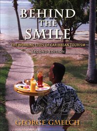 Produktbild: Behind the Smile