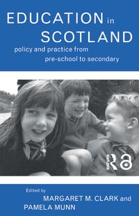 Produktbild: Education in Scotland