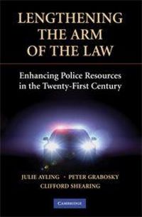 Produktbild: Lengthening the Arm of the Law