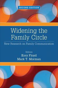 Produktbild: Widening the Family Circle