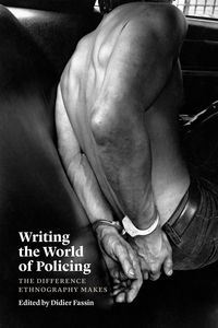 Produktbild: Writing the World of Policing
