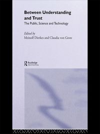 Produktbild: Between Understanding and Trust