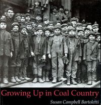 Produktbild: Bartoletti, S: Growing Up in Coal Country