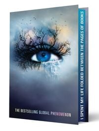 Produktbild: Shatter Me Collector's Deluxe Limited Edition