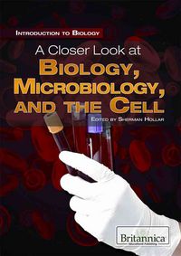 Produktbild: A Closer Look at Biology, Microbiology, and the Cell