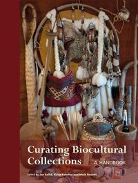 Produktbild: Curating Biocultural Collections