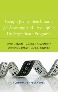 Produktbild: Using Quality Benchmarks for Assessing and Developing Undergraduate Programs