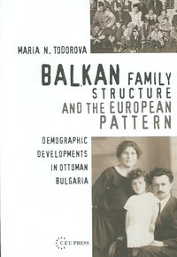 Produktbild: Balkan Family Structure and the European Pattern