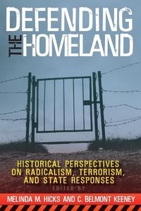 Produktbild: Defending the Homeland