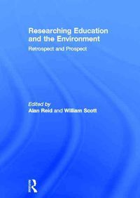 Produktbild: Researching Education and the Environment
