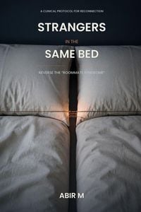 Produktbild: Strangers in the Same Bed