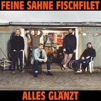 Bild vom Artikel Alles glänzt vom Autor Feine Sahne Fischfilet