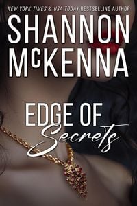 Produktbild: Edge of Secrets (The Edge Trilogy, #2)