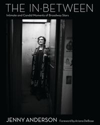 Produktbild: The In-Between
