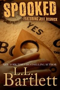 Produktbild: Spooked! (Jeff Resnick's Personal Files, #5)