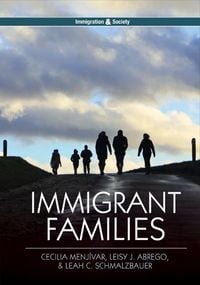 Produktbild: Immigrant Families