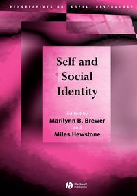 Produktbild: Self and Social Identity
