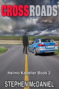 Produktbild: Crossroads (The Heimo Kapeller Novels, #3)