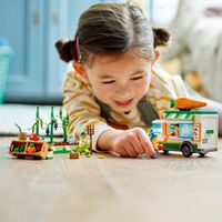 LEGO City 60345 Gemüse-Lieferwagen Set, Bauernhof Spielzeug für Kinder