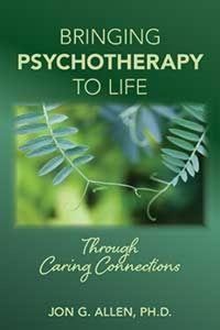 Produktbild: Bringing Psychotherapy to Life Through Caring Connections