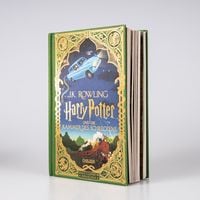 Harry Potter und der Stein der Weisen: MinaLima-Ausgabe (Harry Potter 1):  farbig illustrierte Prachtausgabe mit Goldprägung und zauberhaften