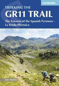 Produktbild: Trekking the GR11 Trail