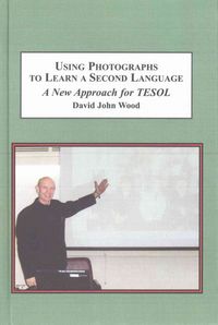 Produktbild: Using Photographs to Learn a Second Language