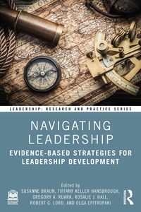Produktbild: Navigating Leadership