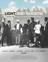 Produktbild: Light and Shadow