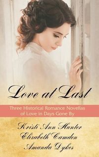 Produktbild: Hunter, K: Love at Last