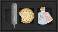 Produktbild Moleskine Alice im Wunderland Pins (2er-Set)