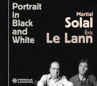 Produktbild: Portrait In Black And White