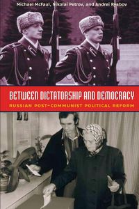 Produktbild: Between Dictatorship and Democracy