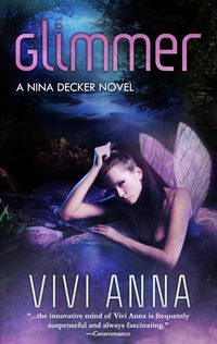 Produktbild: Glimmer (Nina Decker, #1)