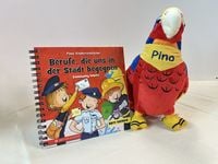 Produktbild: Pinos Kinderrateb&uuml;cher: Berufe, die uns in der Stadt begegnen + Pino der Papagei Pl&uuml;schtier Bundle