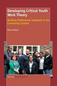 Produktbild: Developing Critical Youth Work Theory