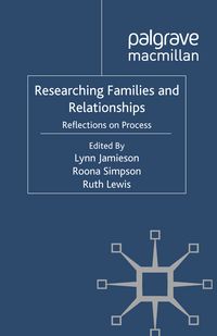 Produktbild: Researching Families and Relationships
