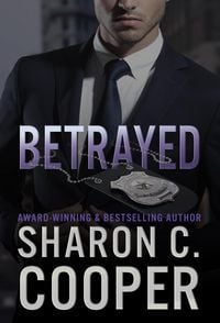Produktbild: Betrayed (Atlanta's Finest Series, #4)