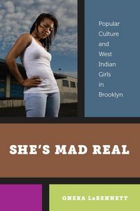 Produktbild: She's Mad Real