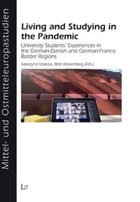 Produktbild: Living and Studying in the Pandemic