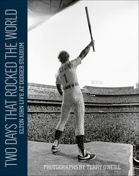Bild vom Artikel Elton John - Live at Dodger Stadium vom Autor Terry O'Neill