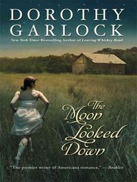 Produktbild: The Moon Looked Down