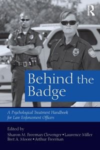 Produktbild: Behind the Badge