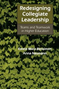 Produktbild: Redesigning Collegiate Leadership