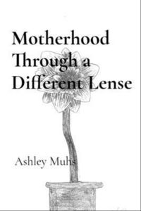 Produktbild: Motherhood Through a Different Lense