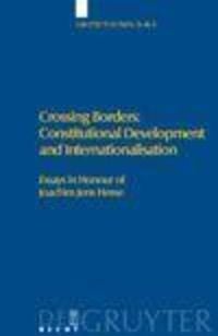 Produktbild: Crossing Borders: Constitutional Development and Internationalisation