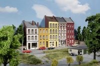 Produktbild: Auhagen 11467 H0 Halbreliefh&auml;user Schmidtstra&szlig;e 18/20/22/24/26