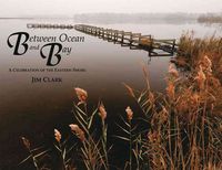Produktbild: Clark, J: Between Ocean and Bay