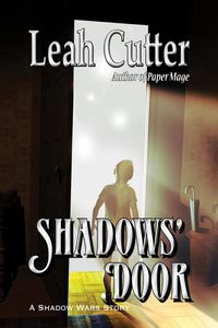 Produktbild: Shadows' Door